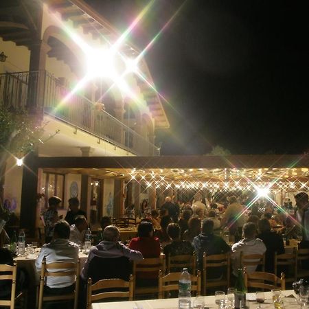 Agriturismo Da Lino Agripizza Villa Samugheo Exterior photo